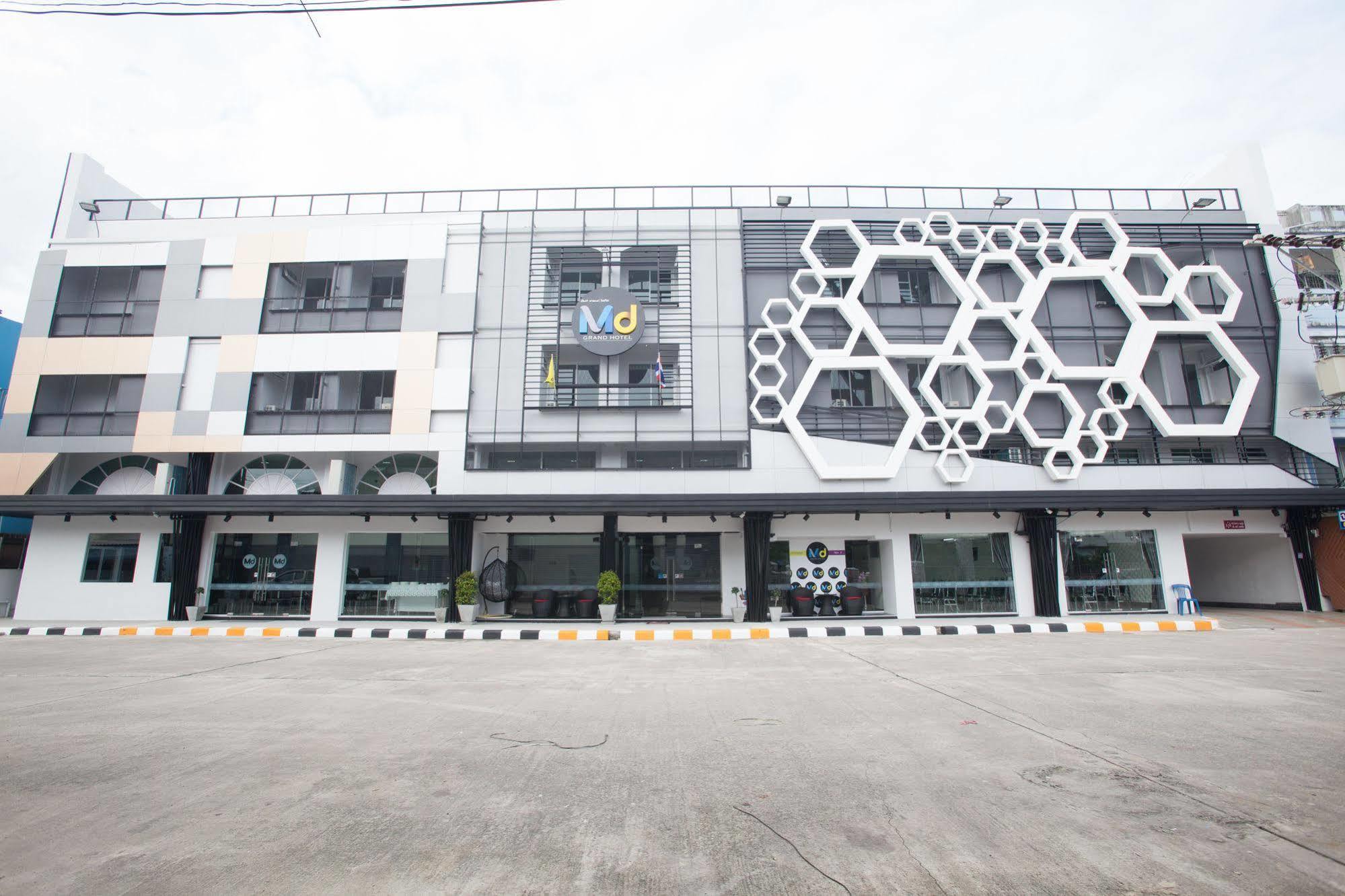 Md Grand Hotel Nakhon Nakhon Szi Thammarat Kültér fotó