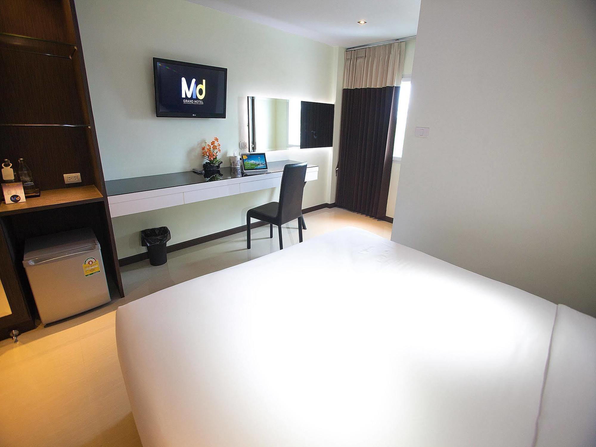 Md Grand Hotel Nakhon Nakhon Szi Thammarat Kültér fotó